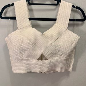 Crop top 🔥NWT
